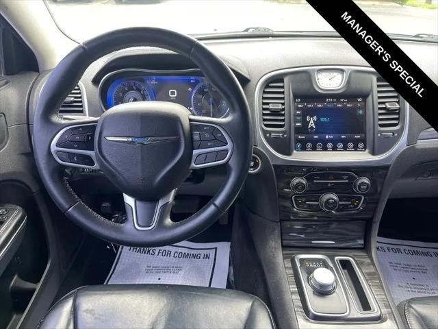 2017 Chrysler 300 Limited