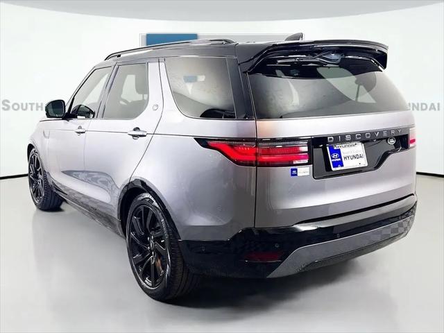 2023 Land Rover Discovery P300 S R-Dynamic