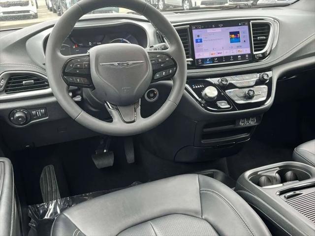 2024 Chrysler Pacifica Hybrid S Appearance Pkg for sale in Cornelius, NC