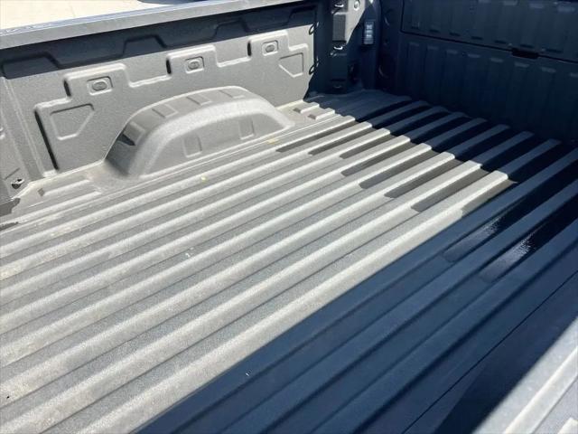 2025 GMC Sierra 2500HD 4WD Crew Cab Standard Bed SLT