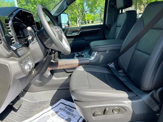 2025 GMC Sierra 2500HD 4WD Crew Cab Standard Bed SLT