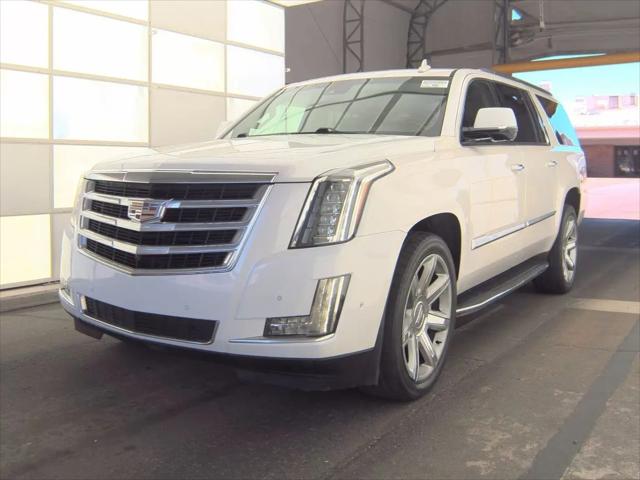 2018 Cadillac Escalade ESV Luxury