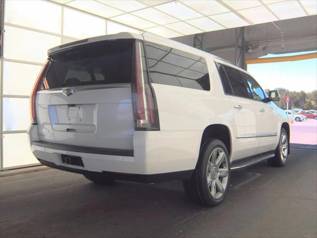 2018 Cadillac Escalade ESV Luxury