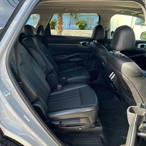 2022 Kia Sorento SX