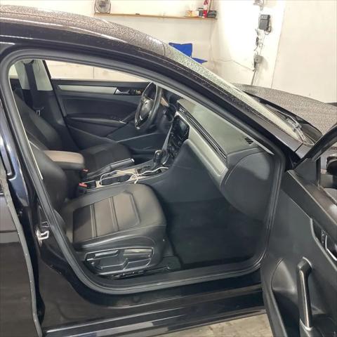 2021 Volkswagen Passat 2.0T SE