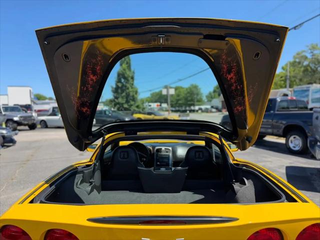 2005 Chevrolet Corvette Base