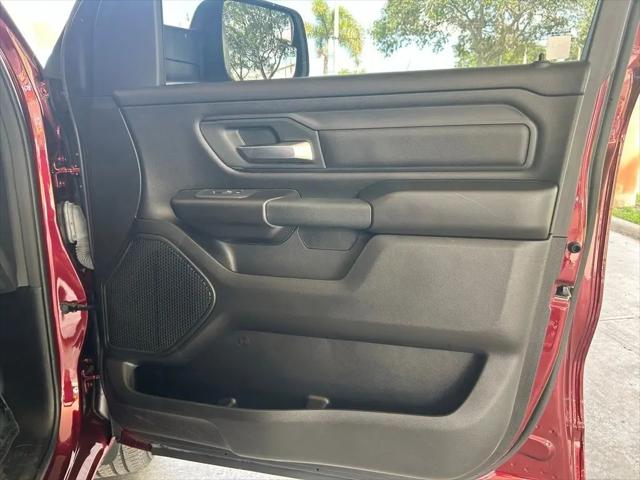 2025 Ram 1500 Tradesman Quad Cab 4x4 6'4" Box