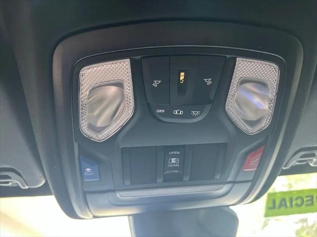 2025 Ram 1500 Tradesman Quad Cab 4x4 6'4" Box