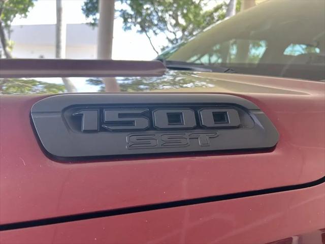 2025 Ram 1500 Tradesman Quad Cab 4x4 64 Box