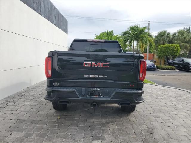 2022 GMC Sierra 1500 Limited 4WD Crew Cab Short Box AT4