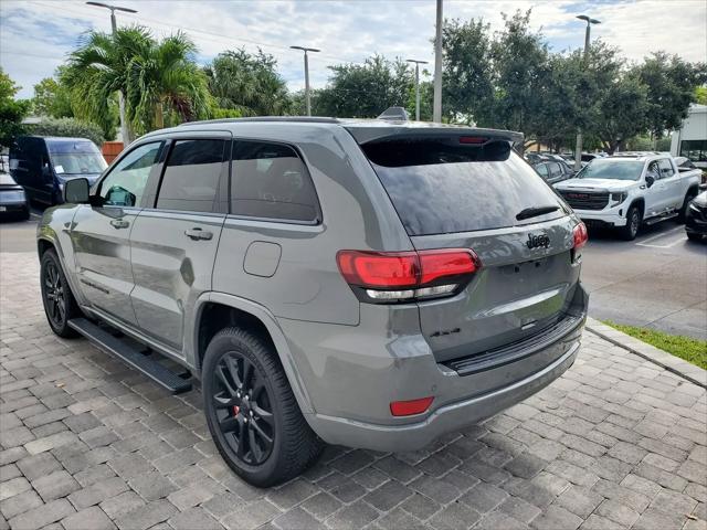 2021 Jeep Grand Cherokee Laredo X 4x4