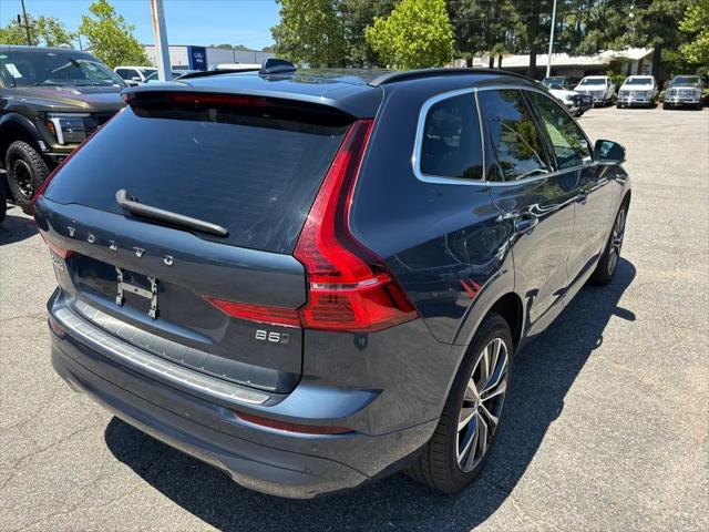 2022 Volvo XC60 B5 Momentum