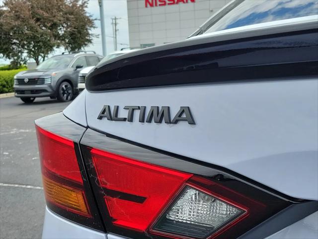 2026 Nissan Altima SR FWD