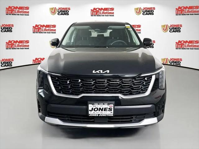 2025 Kia Sorento LX