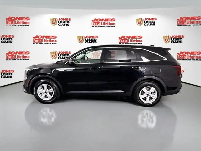 2025 Kia Sorento LX