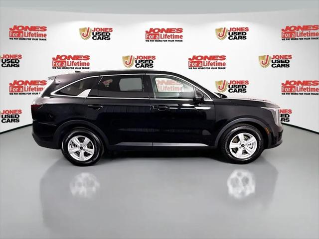 2025 Kia Sorento LX