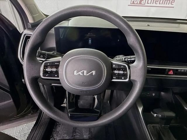 2025 Kia Sorento LX