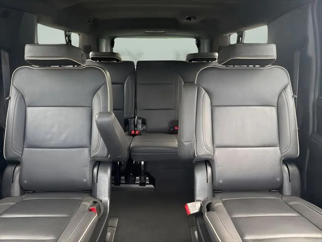 2023 Chevrolet Suburban 2WD Premier