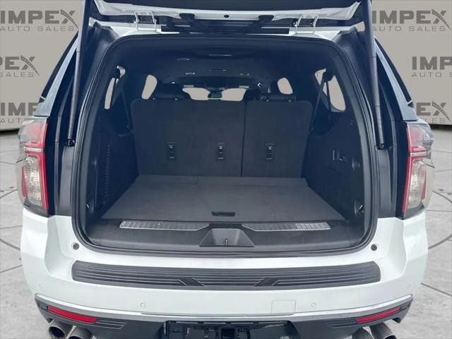 2023 Chevrolet Suburban 2WD Premier