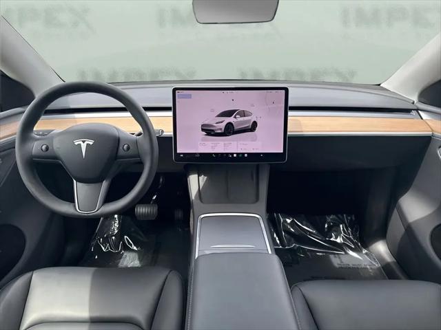 2024 Tesla Model Y Long Range Dual Motor All-Wheel Drive