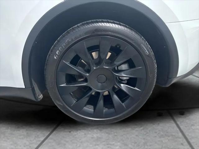 2024 Tesla Model Y Long Range Dual Motor All-Wheel Drive