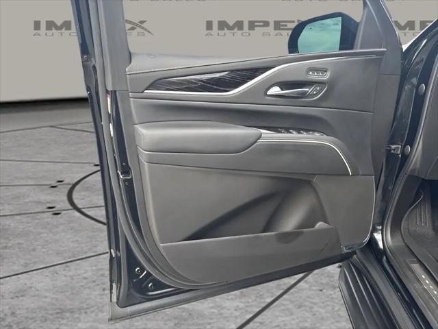 2022 Cadillac Escalade Sport