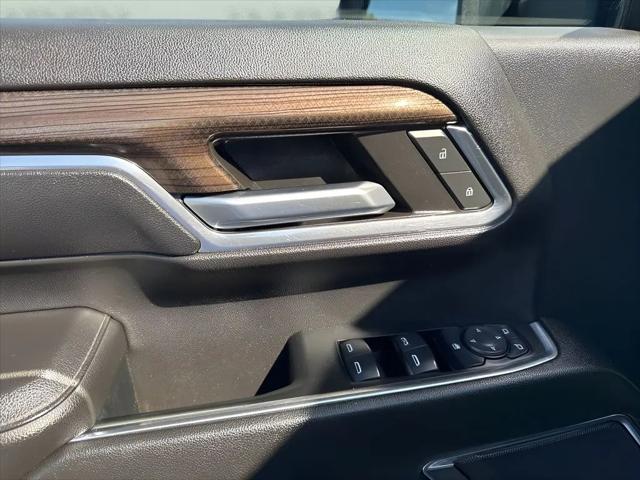 2024 Chevrolet Silverado 2500HD 4WD Crew Cab Standard Bed LT