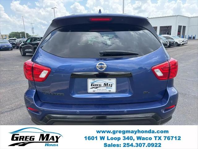 2019 Nissan Pathfinder SL