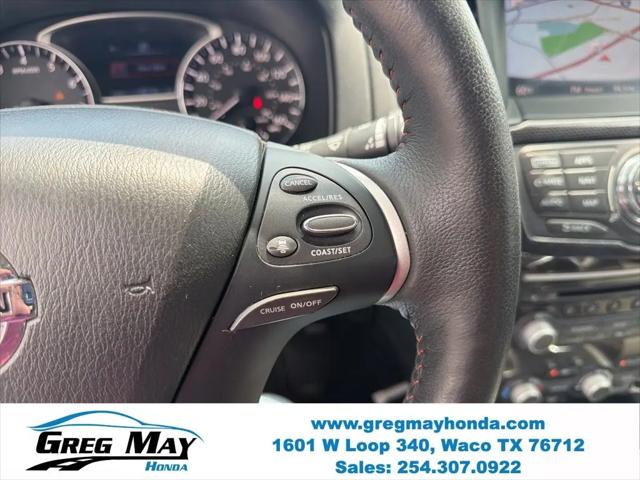2019 Nissan Pathfinder SL