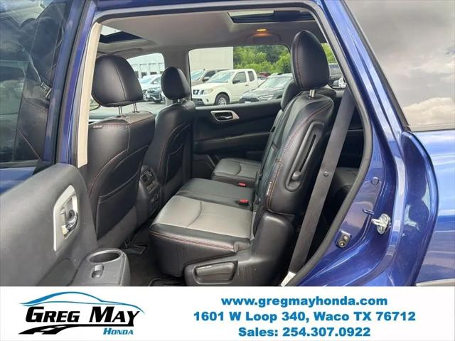 2019 Nissan Pathfinder SL