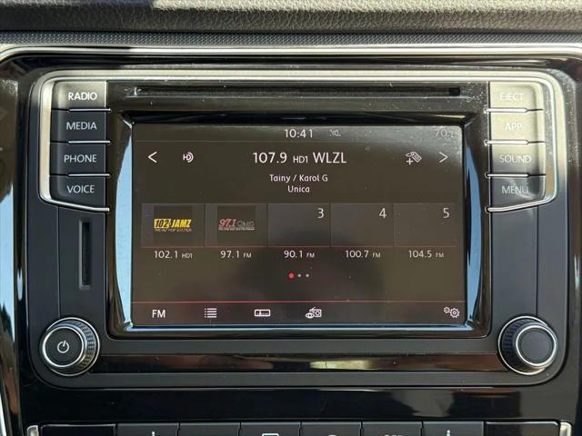 2019 Volkswagen Passat 2.0T Wolfsburg Edition