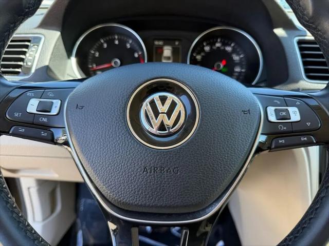 2019 Volkswagen Passat 2.0T Wolfsburg Edition