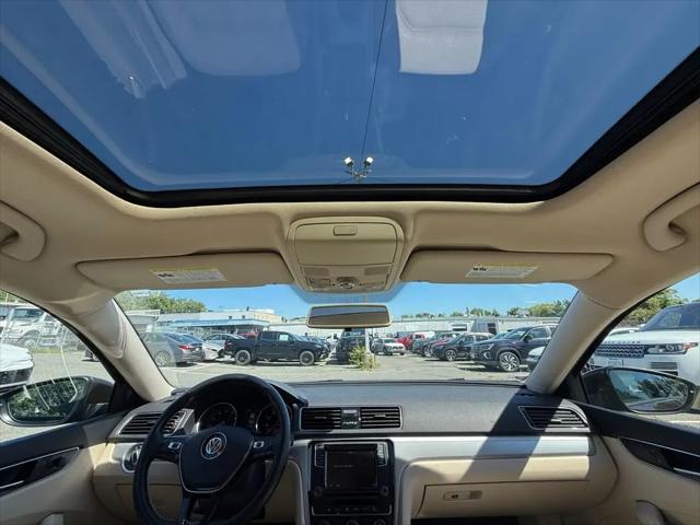 2019 Volkswagen Passat 2.0T Wolfsburg Edition