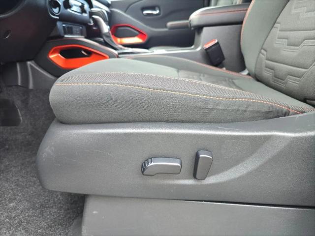 2024 Nissan Frontier Crew Cab PRO-4X 4x4