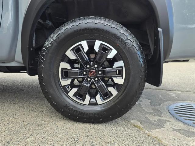 2024 Nissan Frontier Crew Cab PRO-4X 4x4