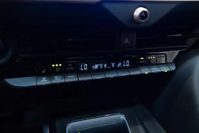 2026 Toyota Crown Platinum