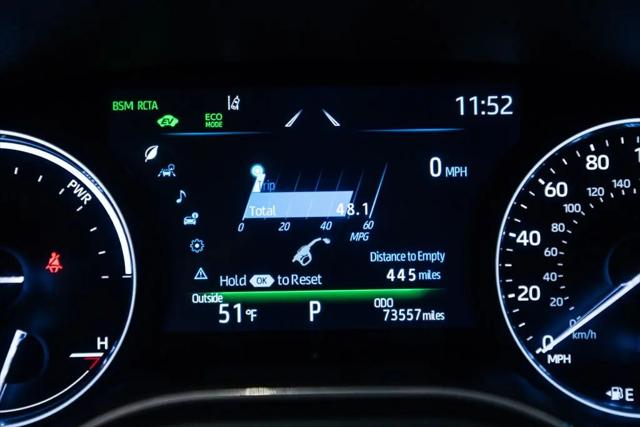 2021 Toyota Avalon XLE Hybrid