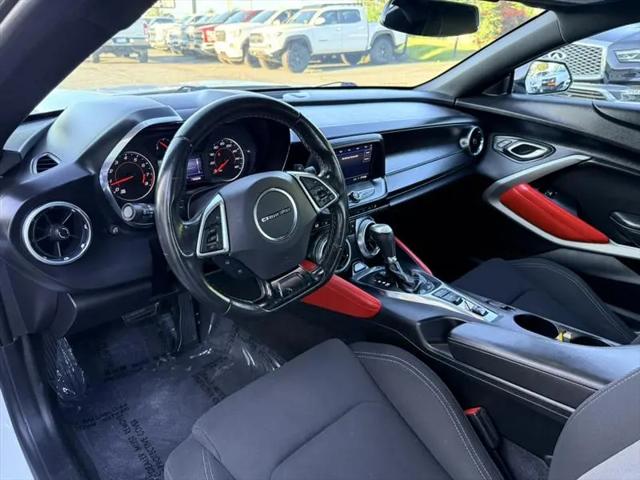 2020 Chevrolet Camaro RWD Coupe 1LT