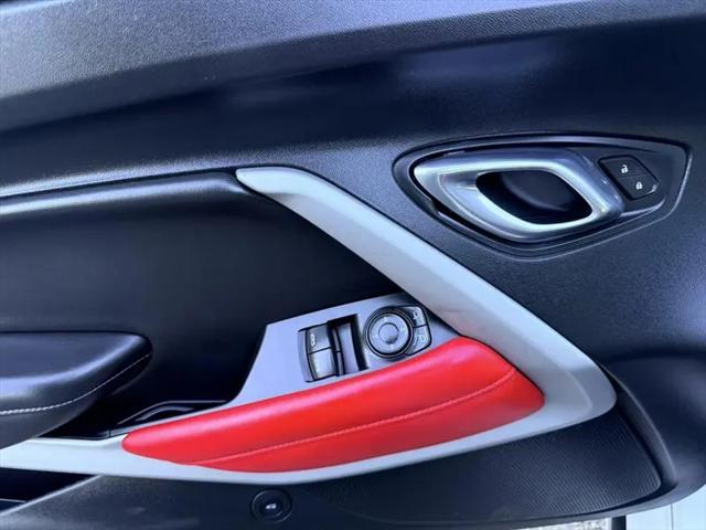 2020 Chevrolet Camaro RWD Coupe 1LT