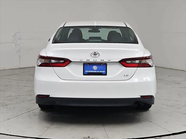 2022 Toyota Camry LE
