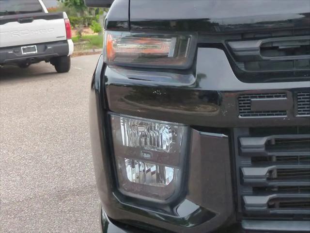 2020 Chevrolet Silverado 2500HD 4WD Crew Cab Standard Bed Custom