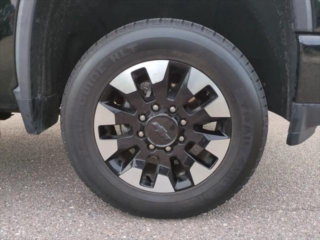 2020 Chevrolet Silverado 2500HD 4WD Crew Cab Standard Bed Custom