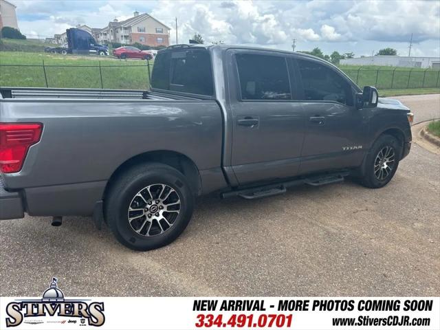 2023 Nissan Titan Crew Cab SV 4x2