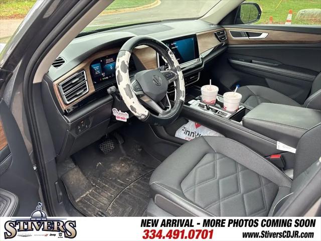 2024 Volkswagen Atlas 2.0T SE w/Technology