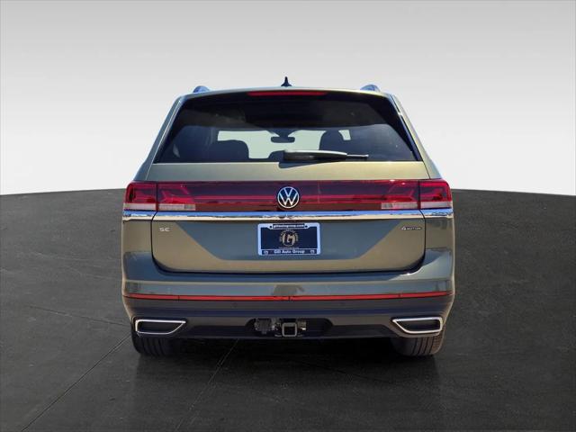 2026 Volkswagen Atlas SE with Technology