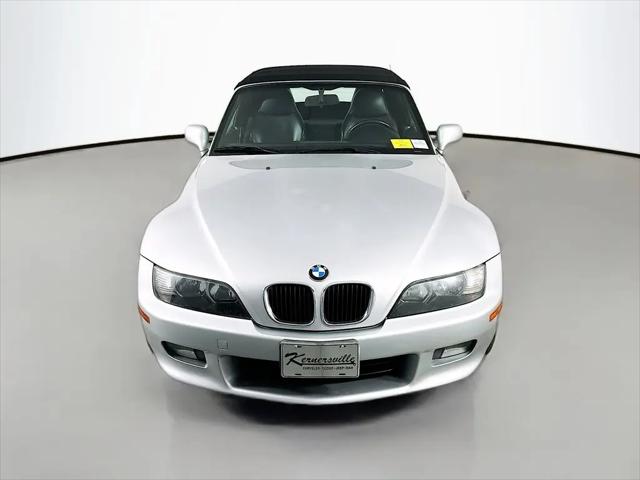 2001 BMW Z3 2.5i