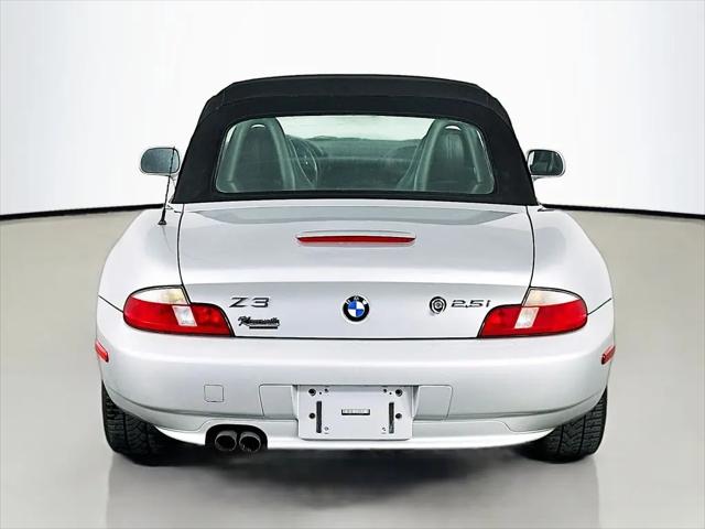 2001 BMW Z3 2.5i