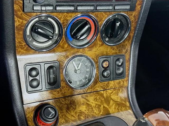 2001 BMW Z3 2.5i