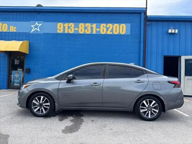 2020 Nissan Versa SV Xtronic CVT