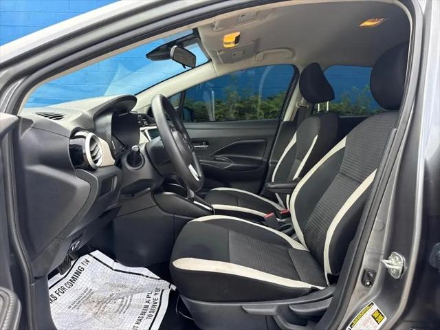 2020 Nissan Versa SV Xtronic CVT
